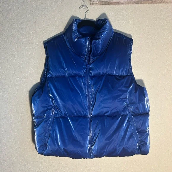 Classic 💙 Old Navy Blue Puffer Vest . - Picture 1 of 4
